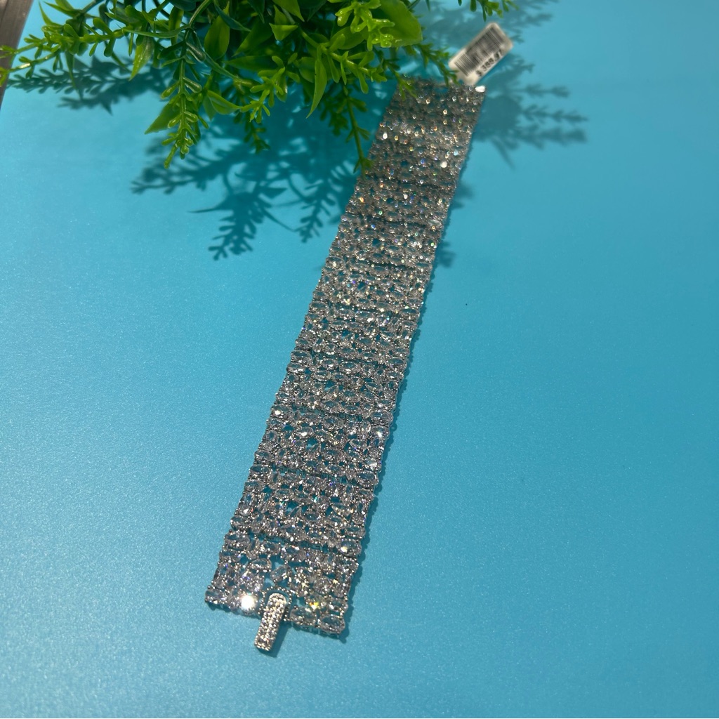 Beautiful Bracelet Full Of Simulated Diamonds For:Weddings, Bride, Prom, Party